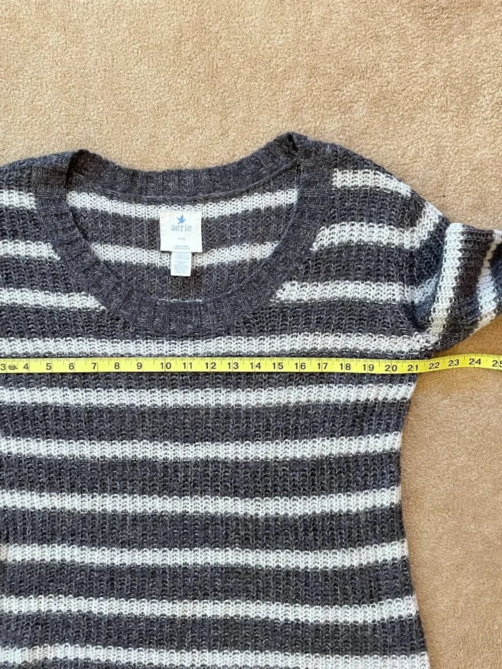 Aerie Women's Gray White Striped Loose Knit Sweater Size XL Y2K Wool Mohair